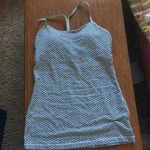 Lululemon tank